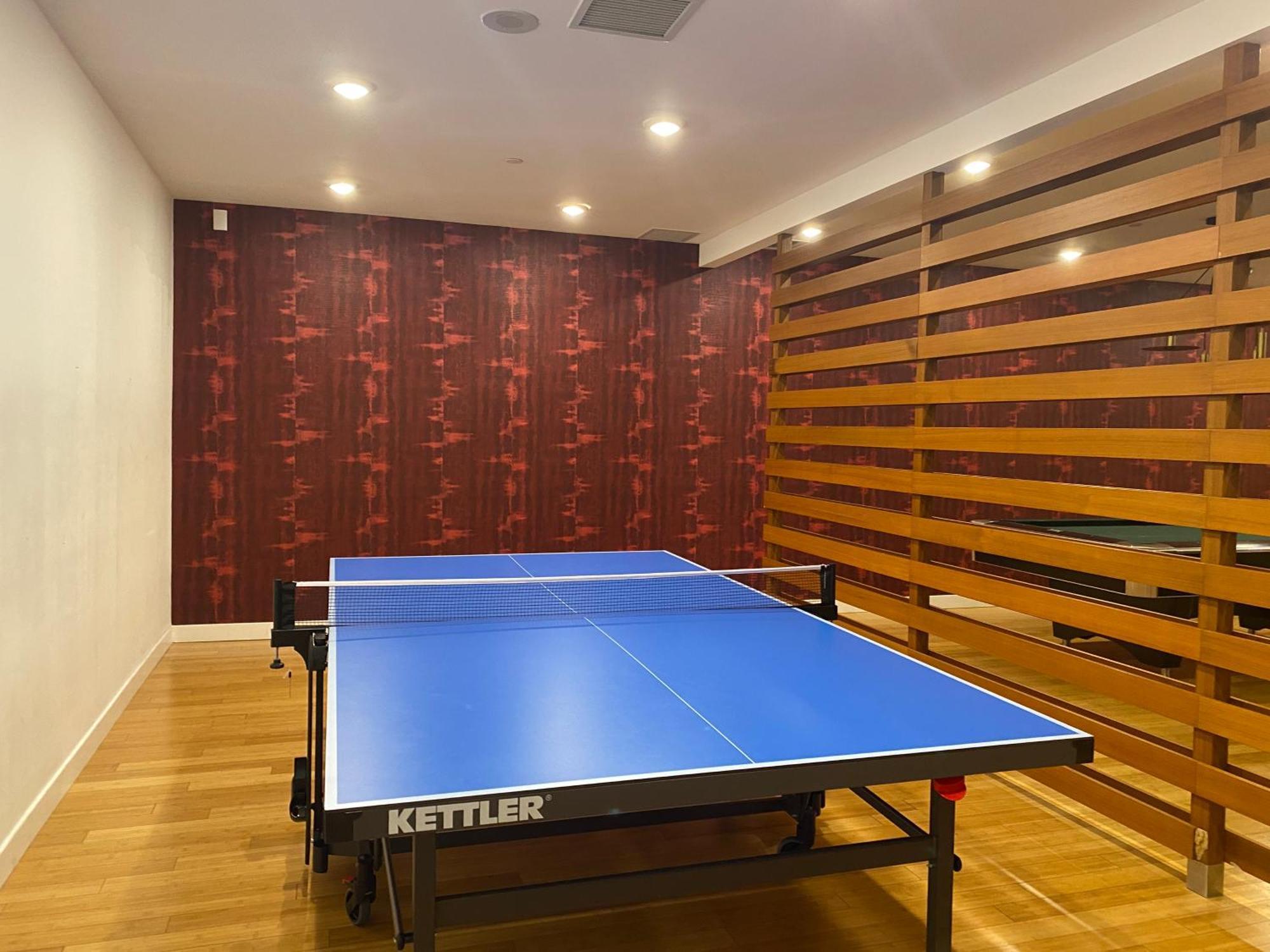 Family Oriented Downtown Toronto 2Bdrm Condo With Parking & Office Space Exteriér fotografie